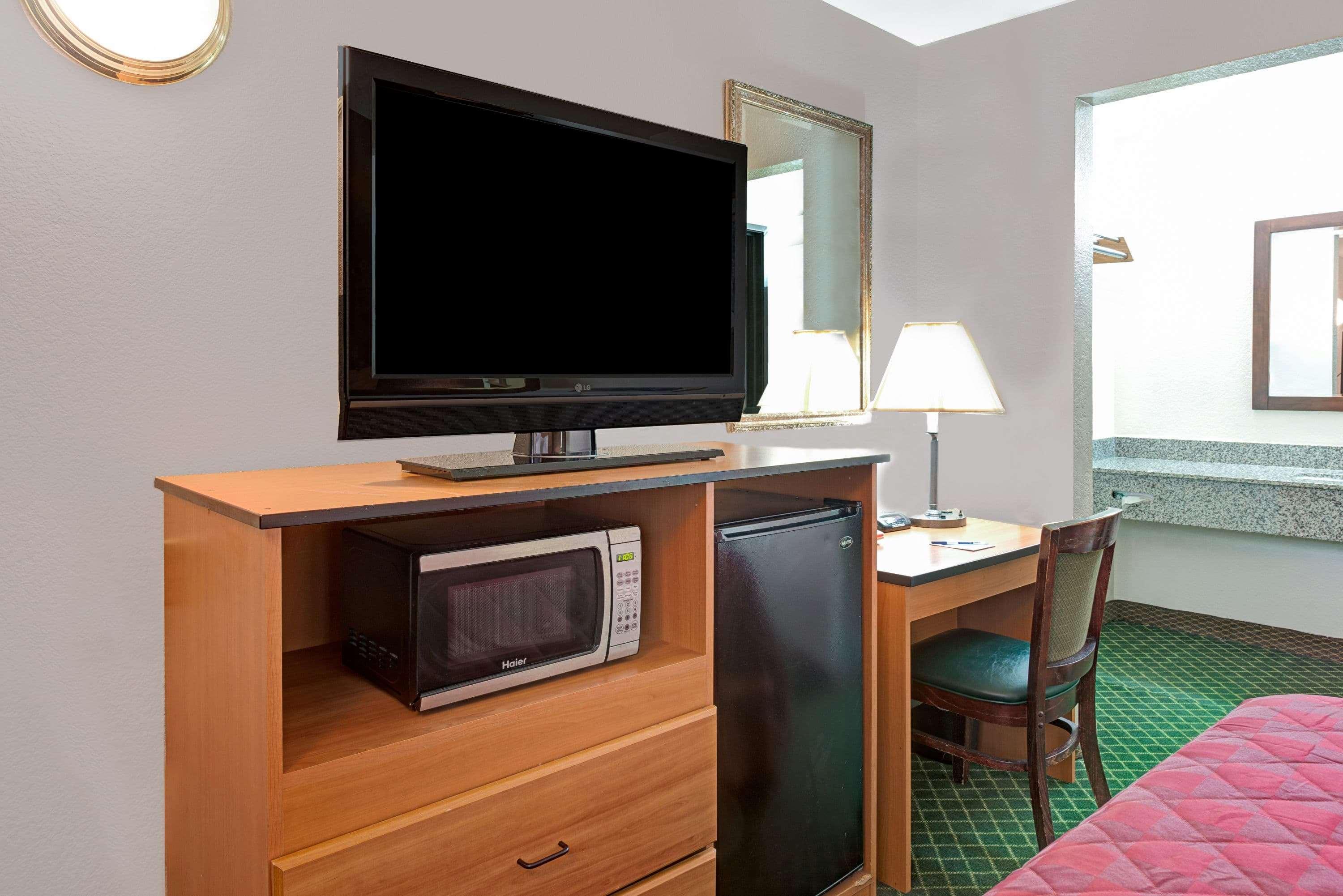 Travelodge Sacramento/Rancho Cordova Extérieur photo